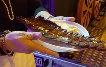 Gesmokte Spareribs bei der "Küch trifft Hätz"-Aktion des Corps à la Küche