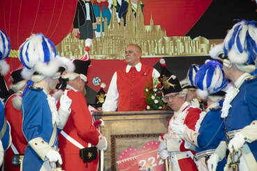 Die Hänneschensitzung der Löstije Knollendorfer